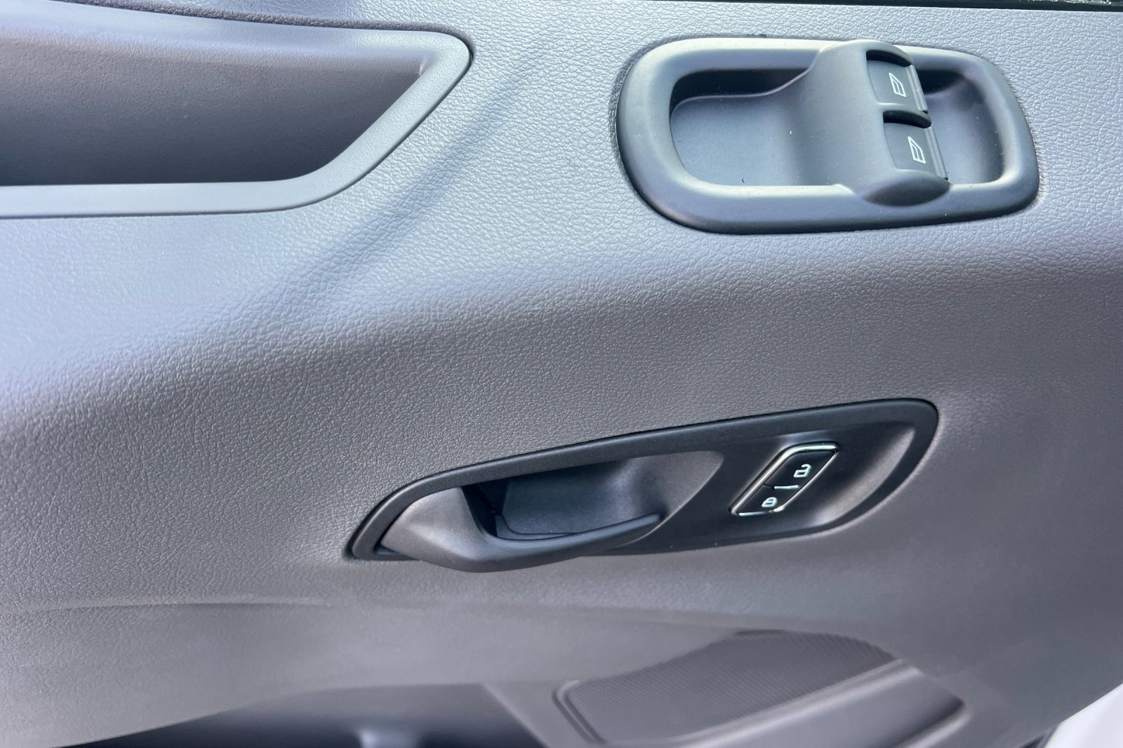 New 2025 Ford Transit 250 148 High Roof Extended w/ Load Area Protection Package image 9