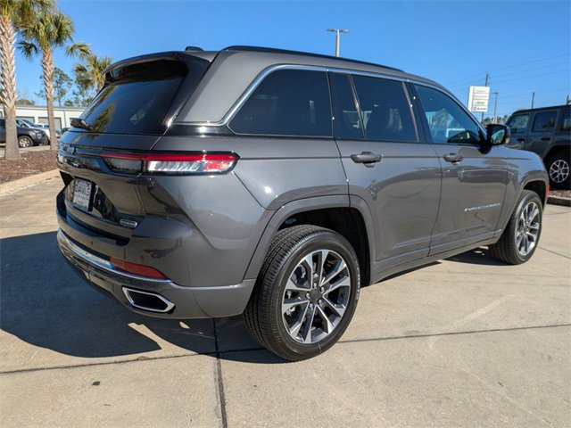 New 2025 Jeep Grand Cherokee Overland w/ Trailer Tow Package image 4