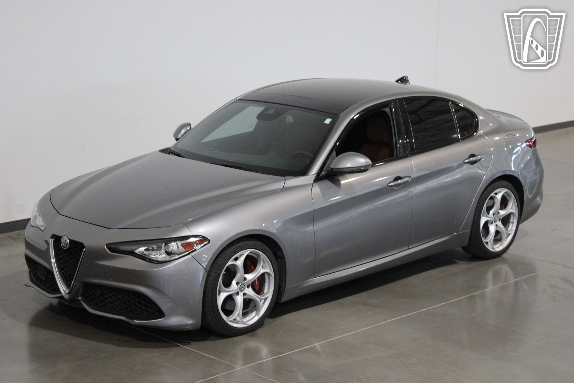 Used 2020 Alfa Romeo Giulia Ti Sport RWD image 14