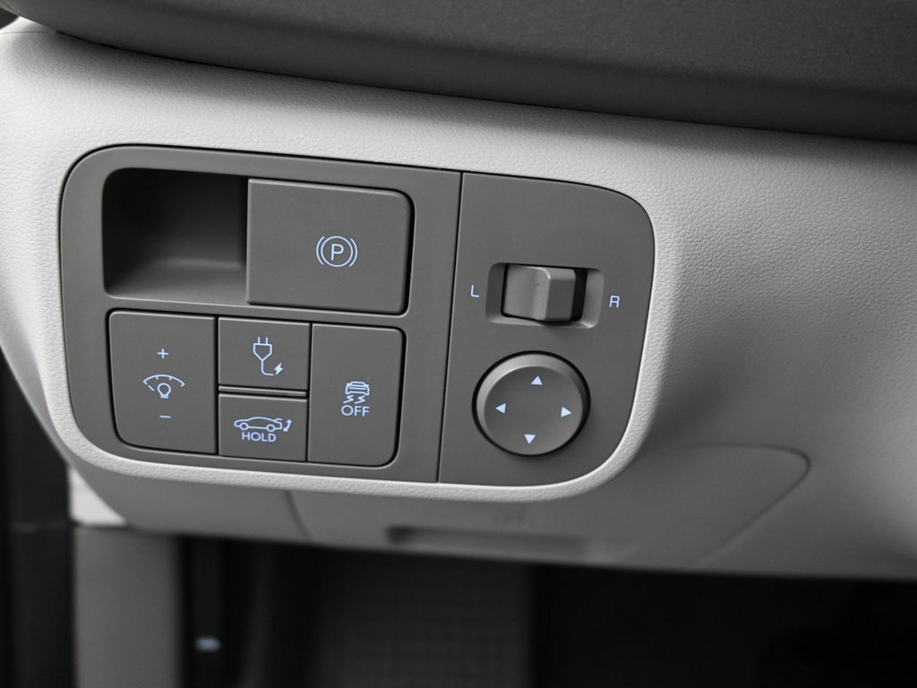 Used 2023 Hyundai Ioniq 6 SEL image 23