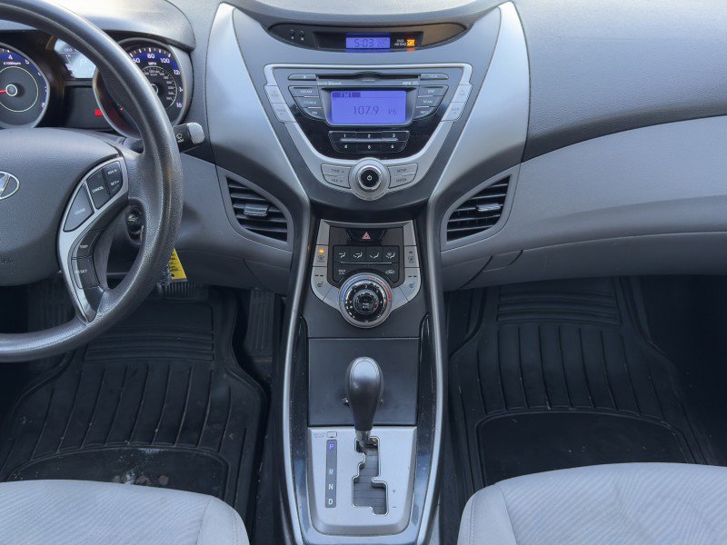 Used 2013 Hyundai Elantra GLS w/ Preferred Pkg image 20