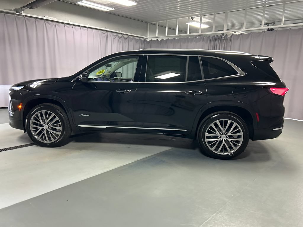 New 2026 Buick Enclave Avenir w/ Super Cruise Package AWD/4WD image 4