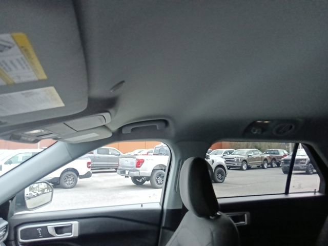 Certified 2022 Ford Explorer XLT w/ Class IV Trailer Tow Package image 14