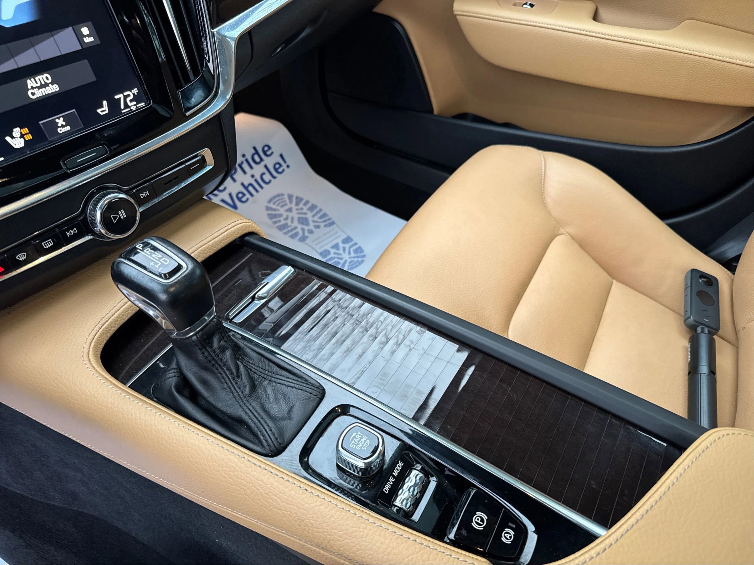 Used 2019 Volvo S90 T6 Momentum image 18