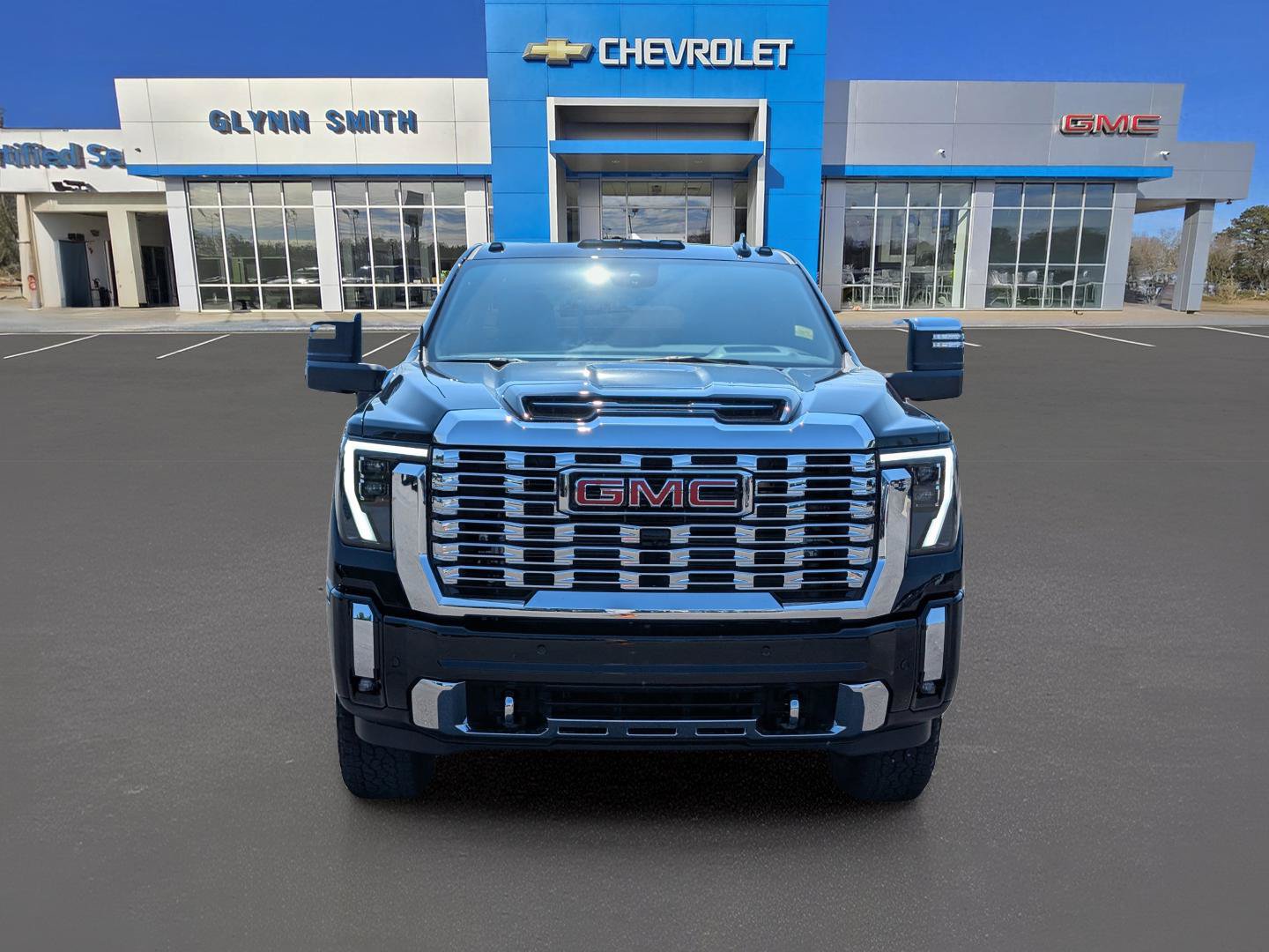 New 2026 GMC Sierra 2500 Denali w/ Technology Package AWD/4WD video 2