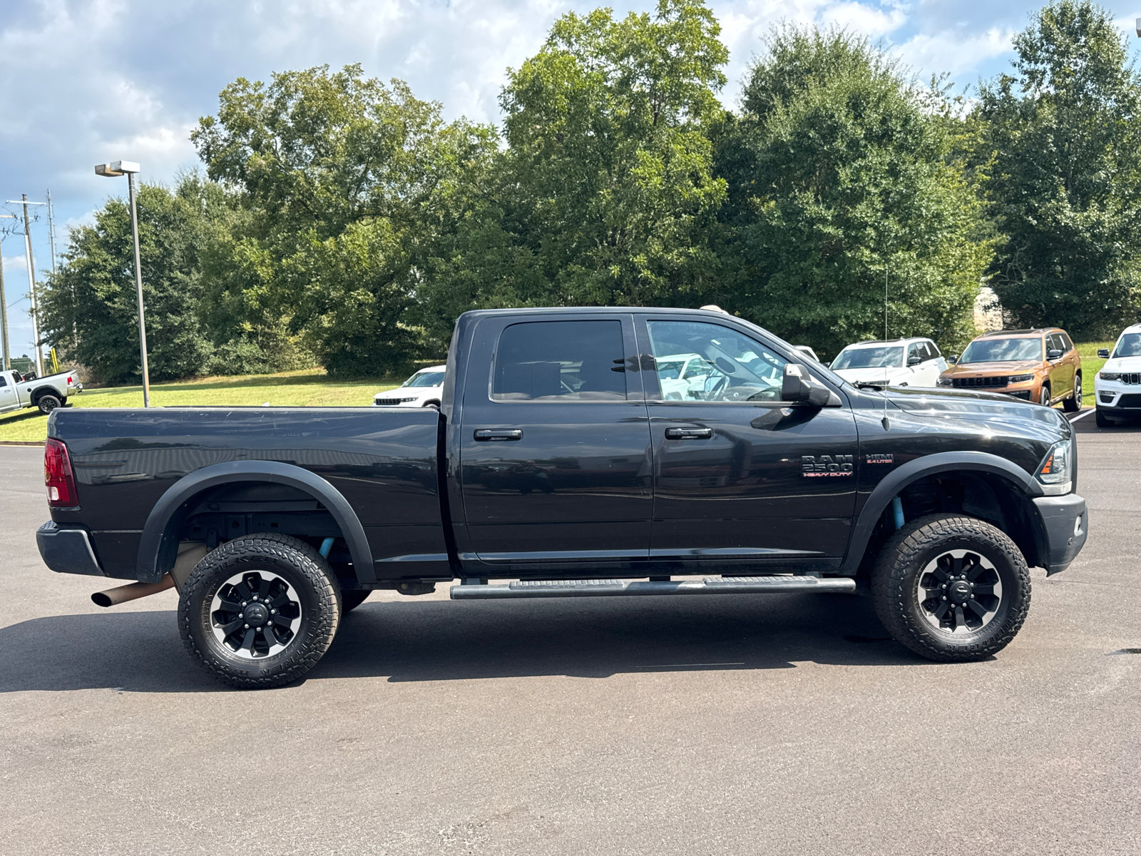 Used 2018 RAM 2500 Power Wagon w/ Leather & Luxury Group AWD/4WD image 4