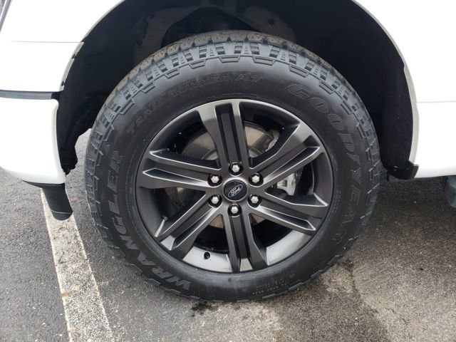 Used 2021 Ford F150 XLT w/ Equipment Group 302A High image 29