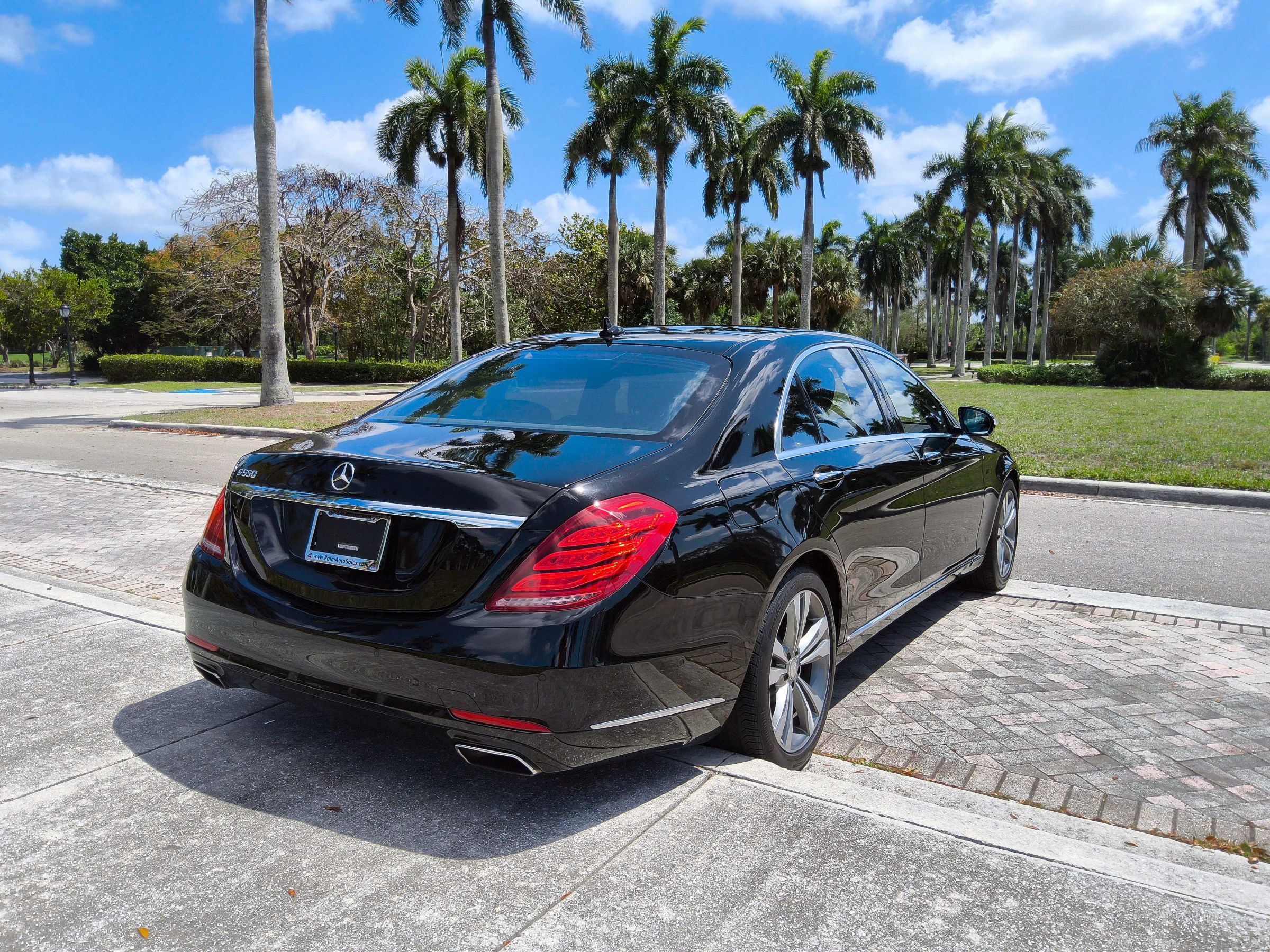 Used 2015 Mercedes-Benz S 550 Sedan image 19