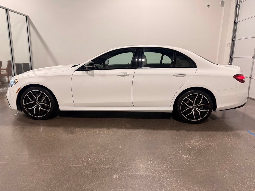 Used 2022 Mercedes-Benz E 350 Sedan w/ AMG Line Exterior image 8