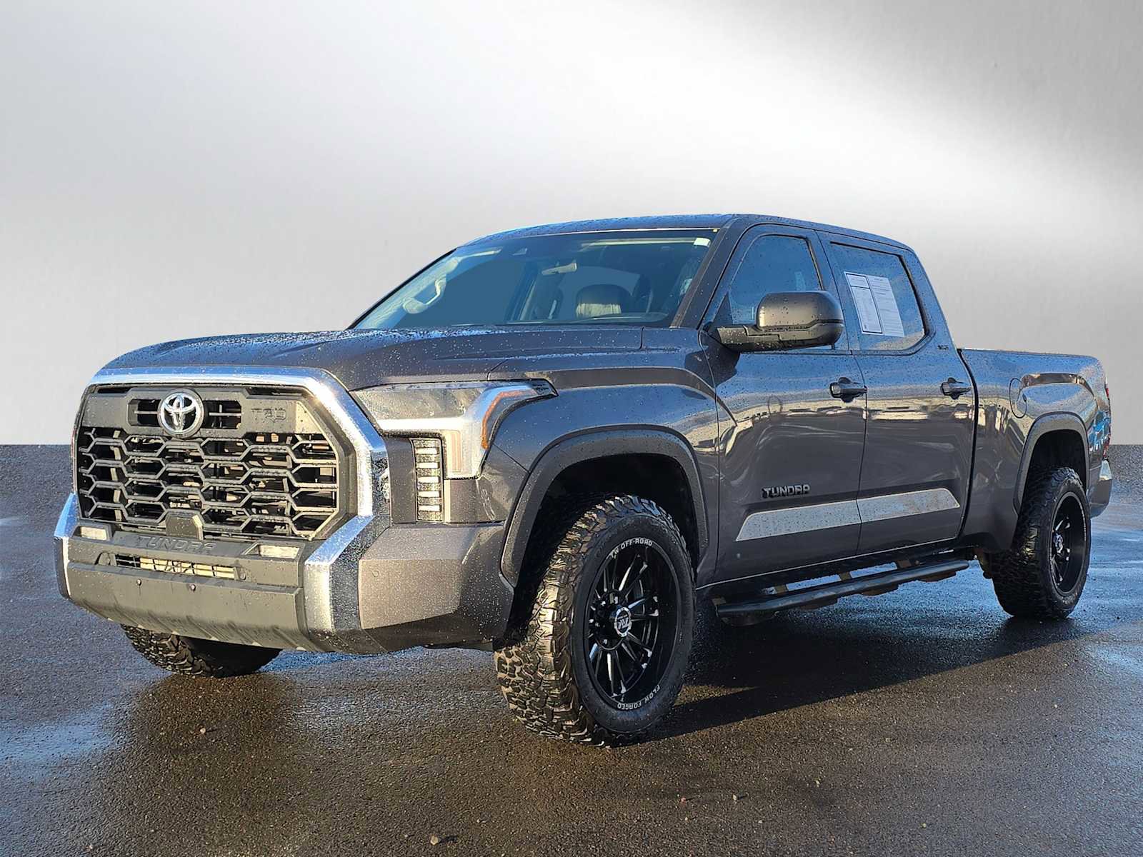 Used 2022 Toyota Tundra SR5 image 7