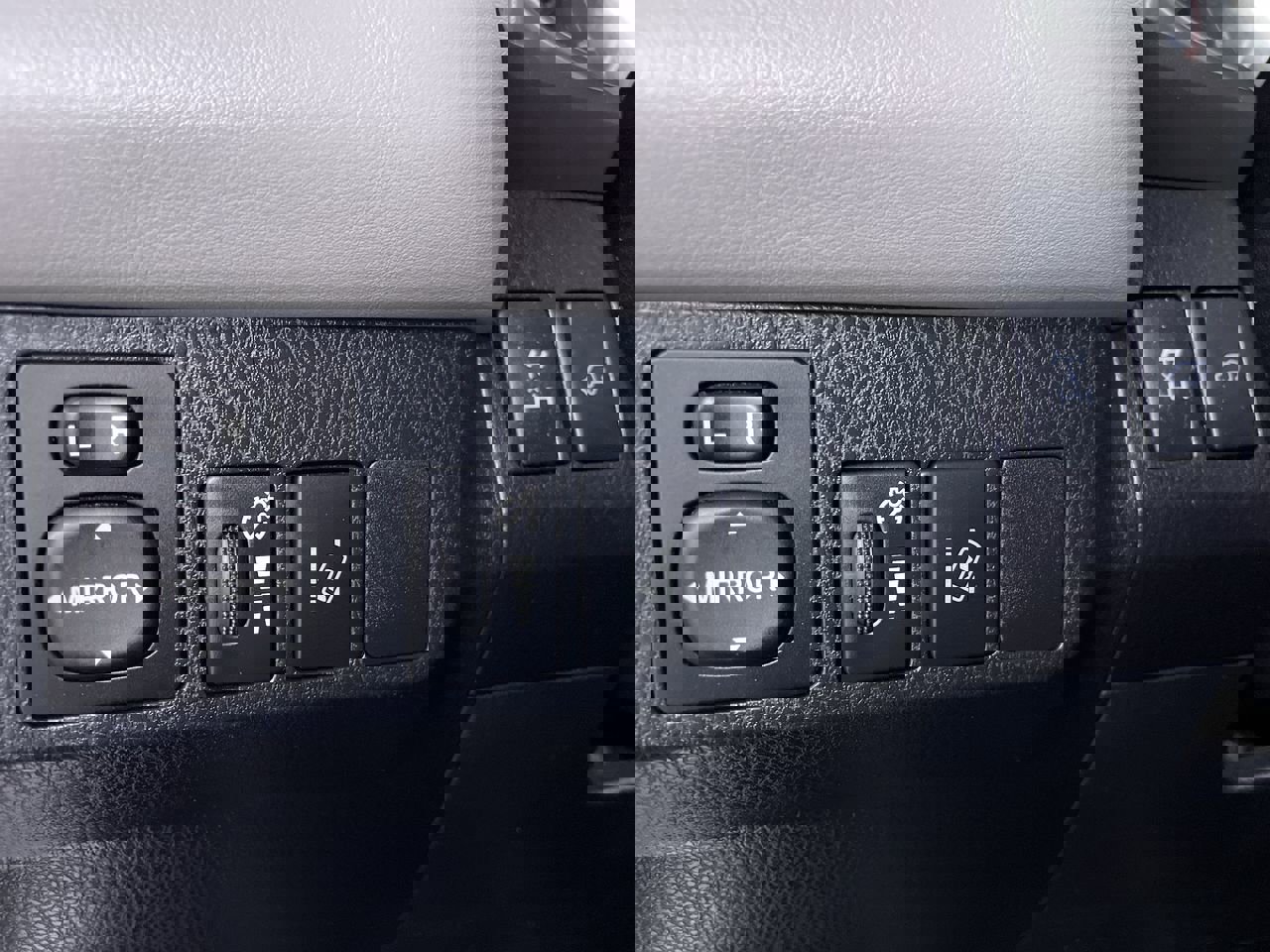 Used 2018 Toyota RAV4 XLE image 26