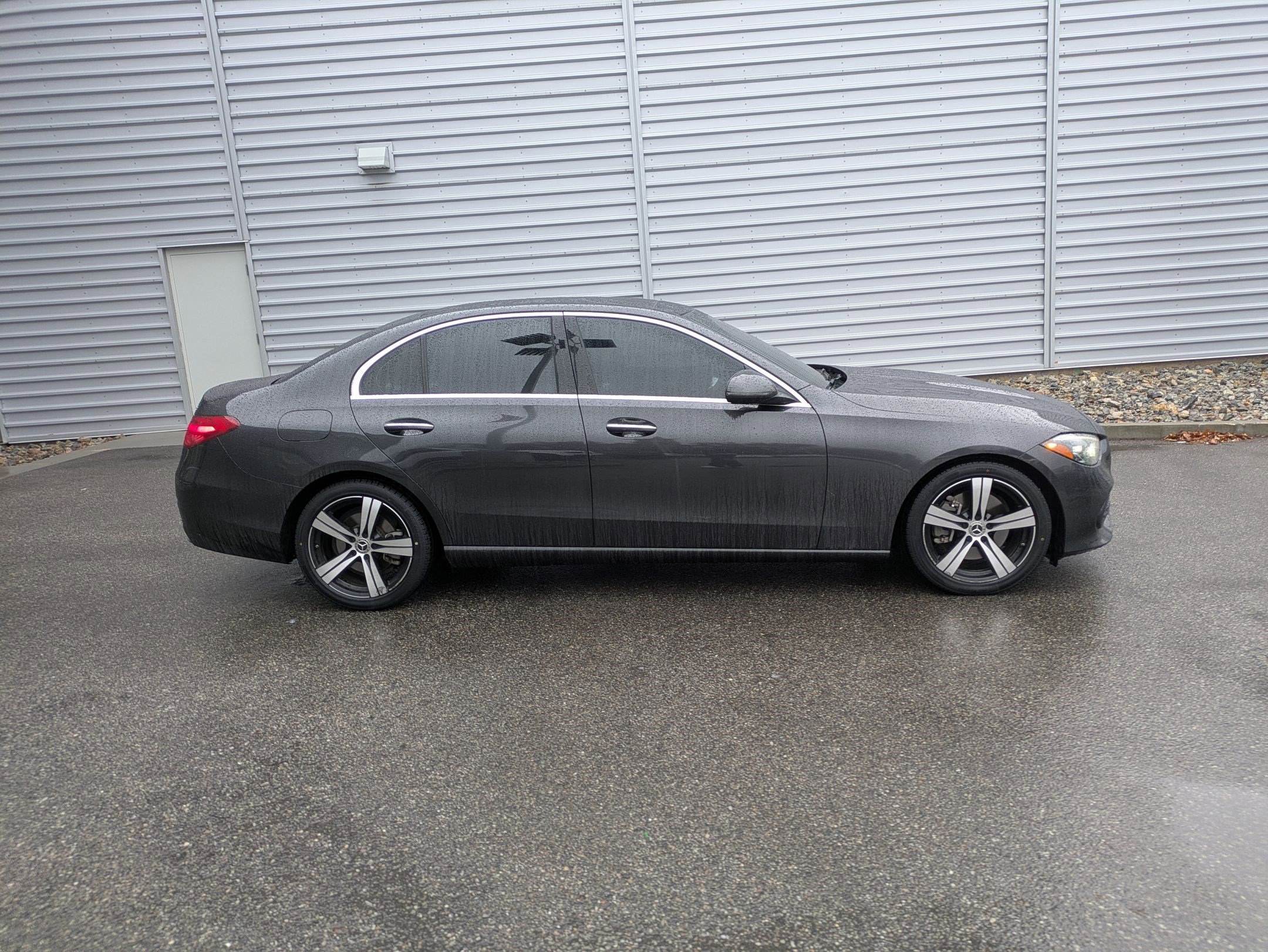 Used 2023 Mercedes-Benz C 300 4MATIC Sedan image 2