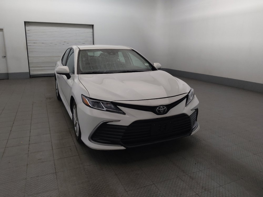 Used 2024 Toyota Camry LE FWD image 14