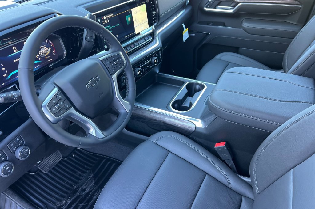 New 2026 Chevrolet Silverado 3500 LTZ w/ Trail Boss Package image 7