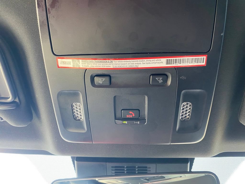 Used 2025 Toyota Camry SE w/ Multimedia Upgrade Package FWD image 22