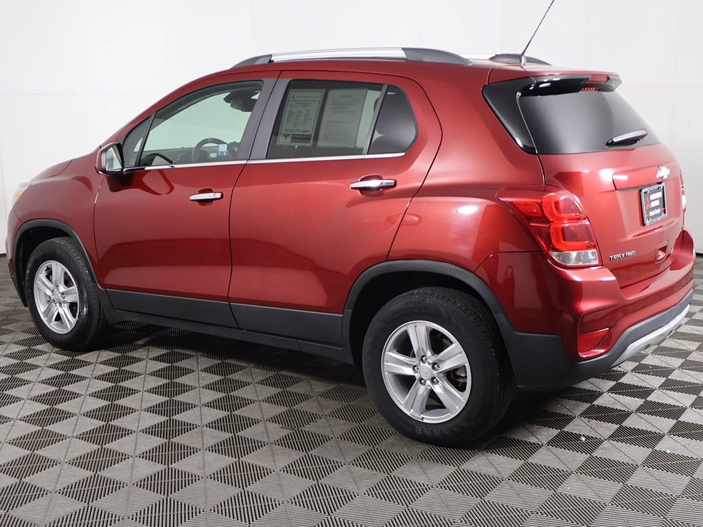 Used 2019 Chevrolet Trax LT w/ LT Convenience Package AWD/4WD image 10