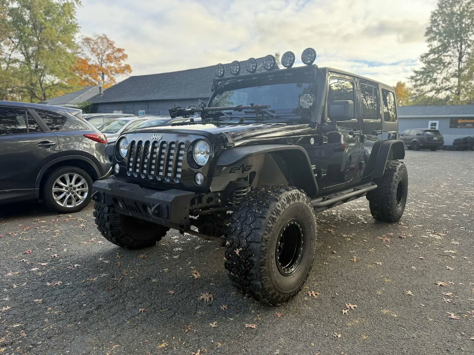 Used 2015 Jeep Wrangler Unlimited Sahara w/ Max Tow Package image 1