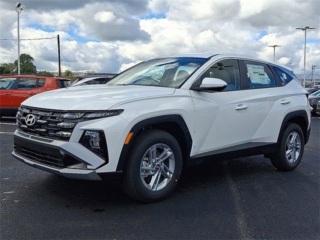 New 2026 Hyundai Tucson SE image 2