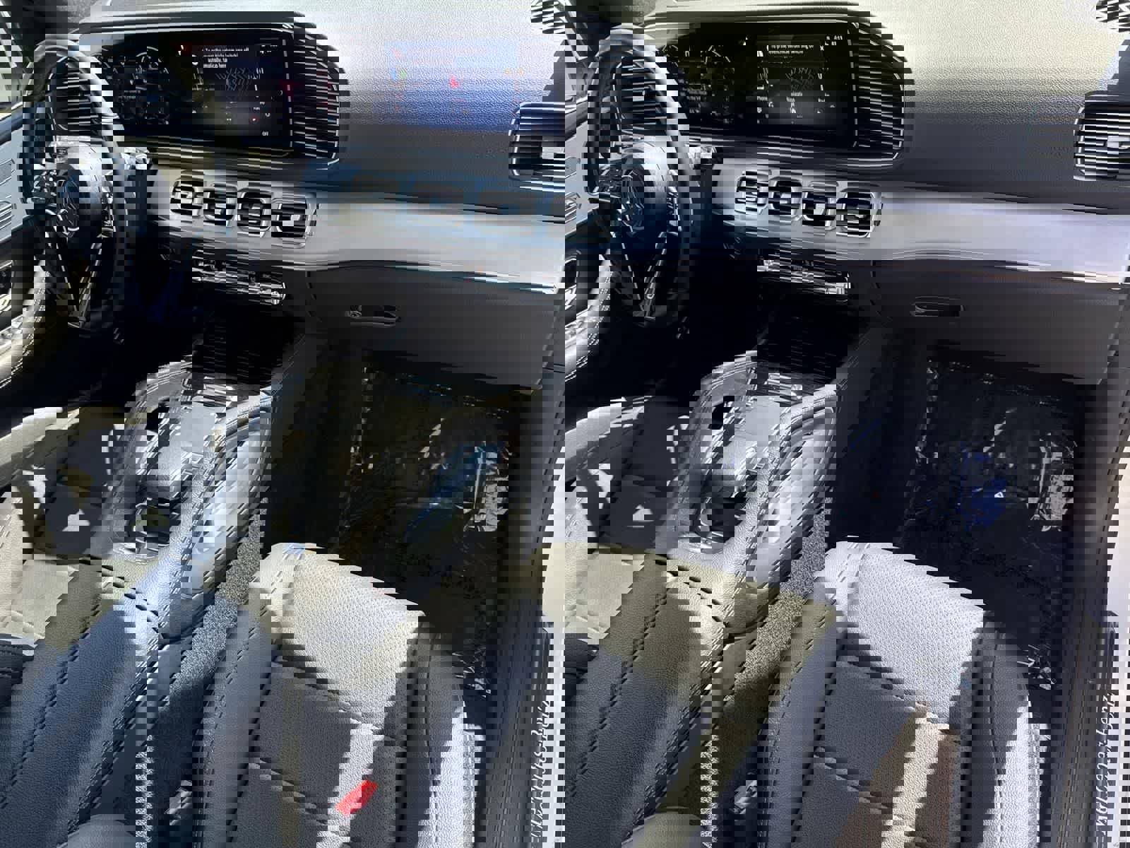 Used 2024 Mercedes-Benz GLE 350 4MATIC image 42