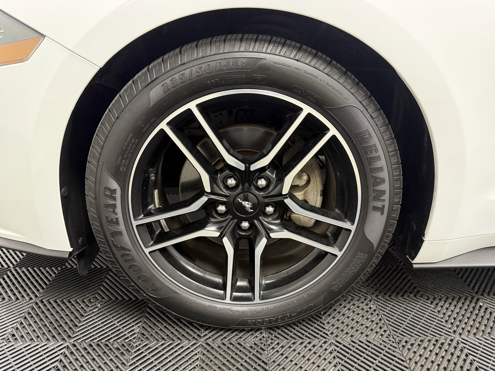 Used 2018 Ford Mustang Premium image 26