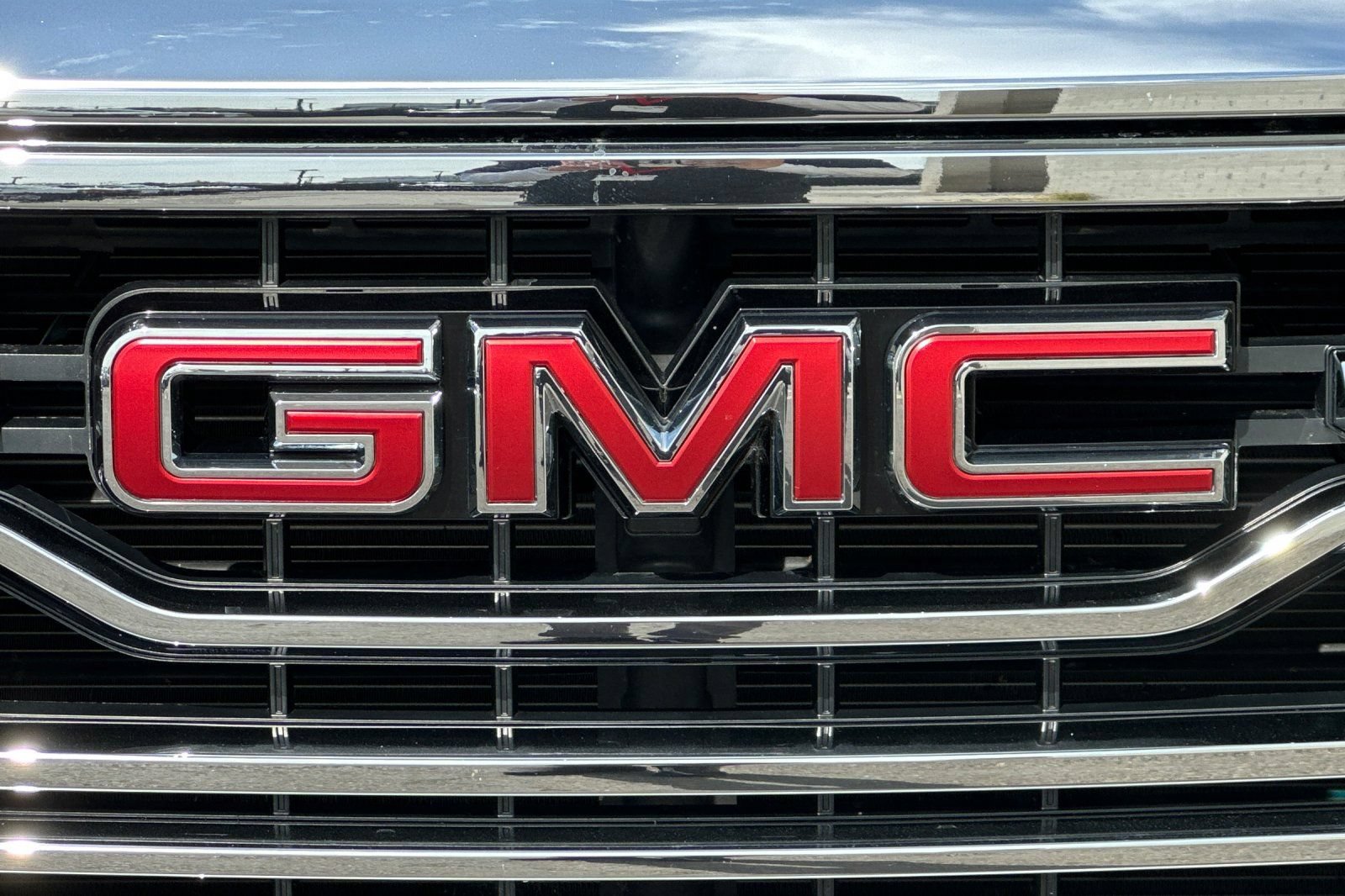 Certified 2026 GMC Sierra 1500 SLT RWD image 38