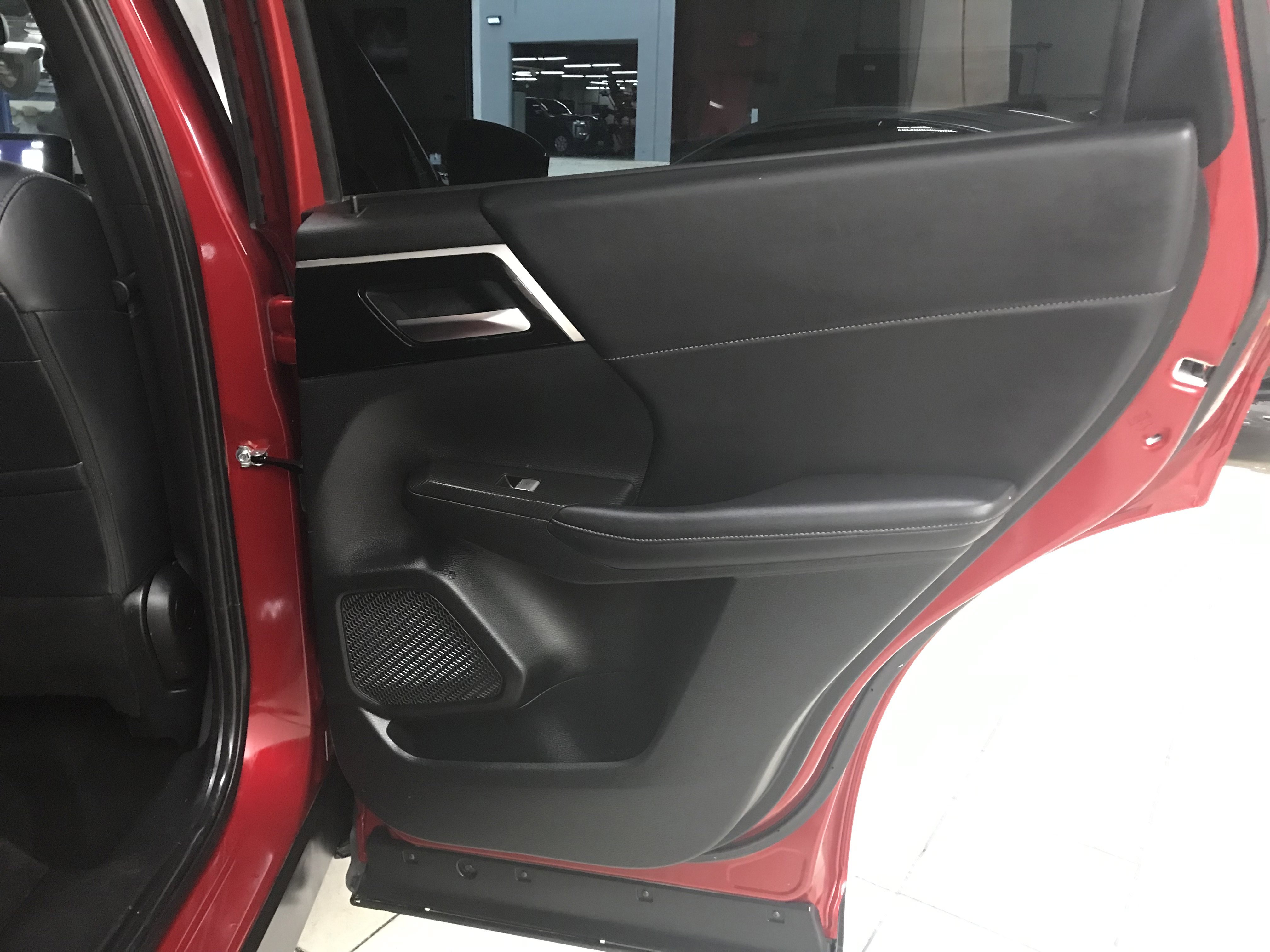 Used 2024 Mitsubishi Outlander SE FWD image 14