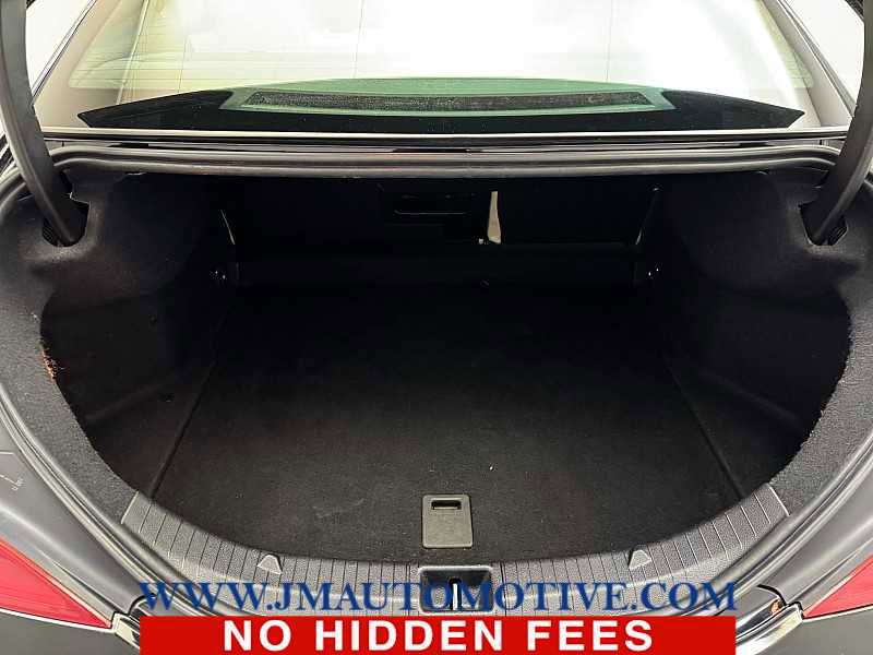 Used 2015 Mercedes-Benz CLA 250 image 16