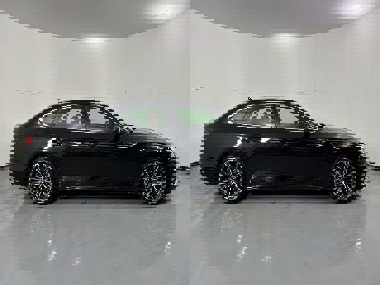 Used 2023 Audi A5 2.0T Premium w/ Convenience Package image 38