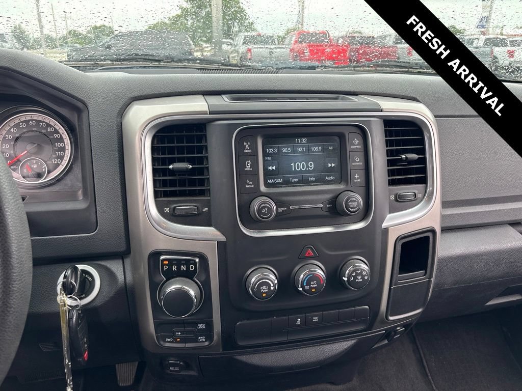 Used 2017 RAM 1500 Classic SLT AWD/4WD image 8