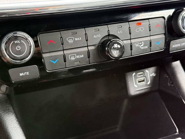 Certified 2023 Jeep Compass Limited w/ Elite Group AWD/4WD image 30