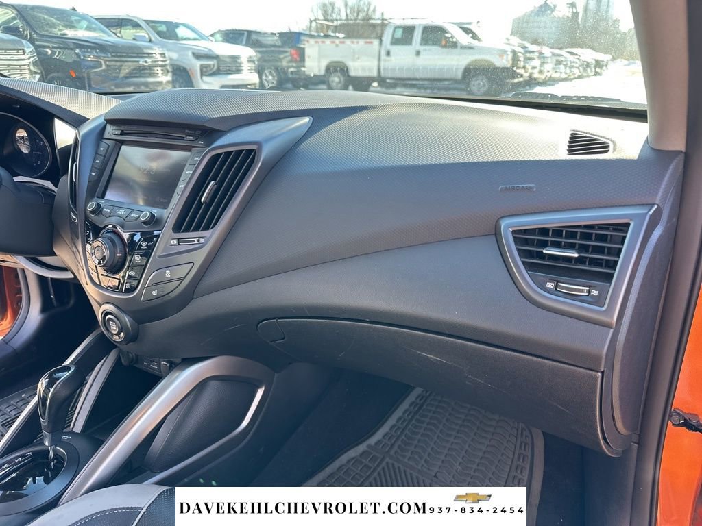 Used 2014 Hyundai Veloster Turbo image 21