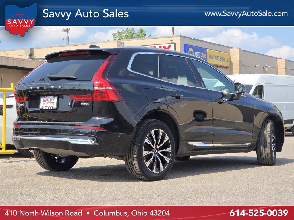 Used 2023 Volvo XC60 B5 Plus AWD/4WD image 15