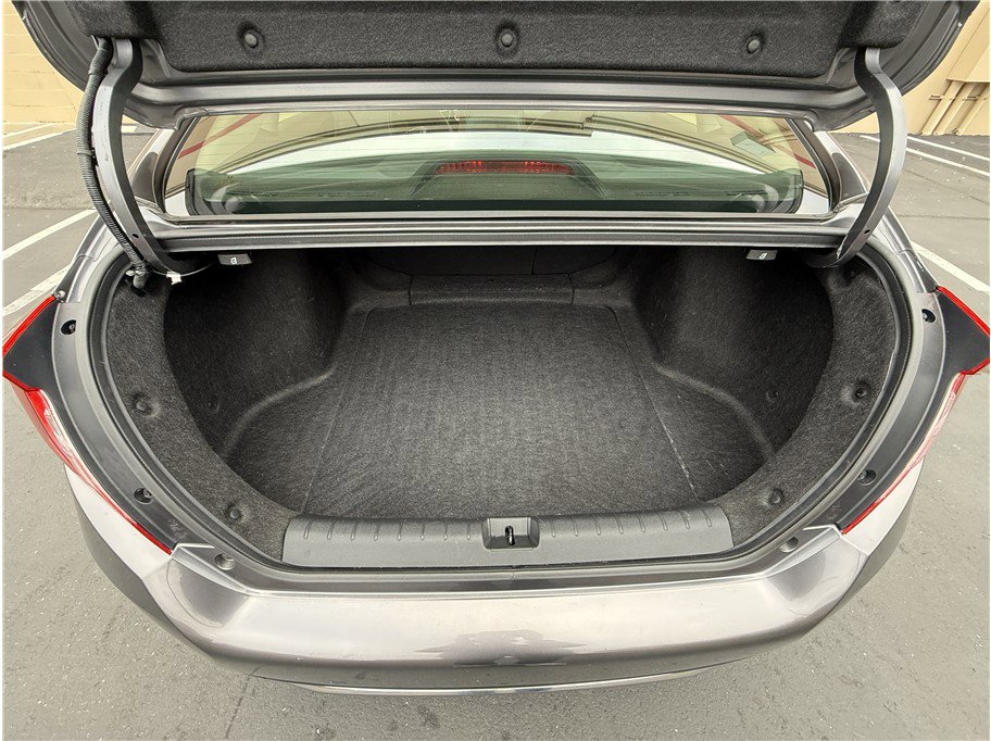 Used 2019 Honda Civic EX-L image 25