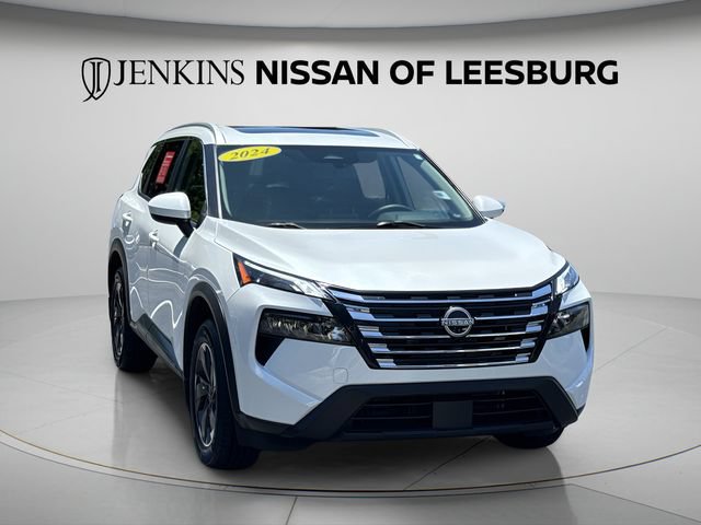 Certified 2024 Nissan Rogue SV w/ SV Premium Package FWD image 15