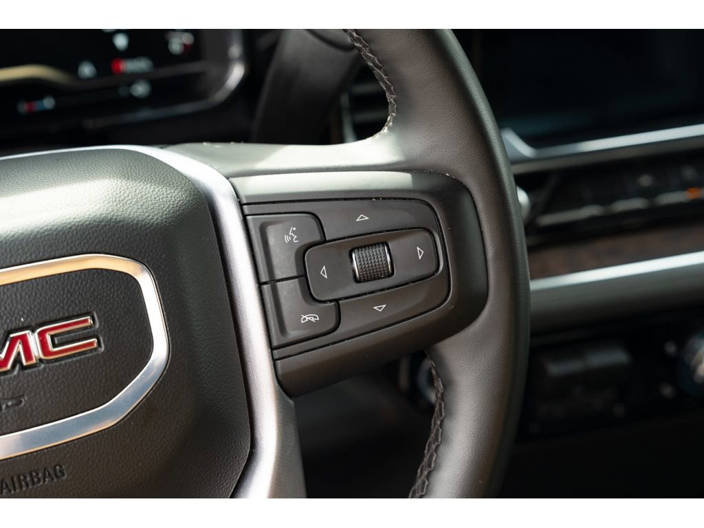 Used 2025 GMC Sierra 1500 SLT image 17