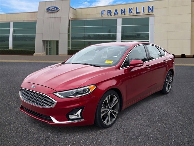 Used 2020 Ford Fusion Titanium image 3