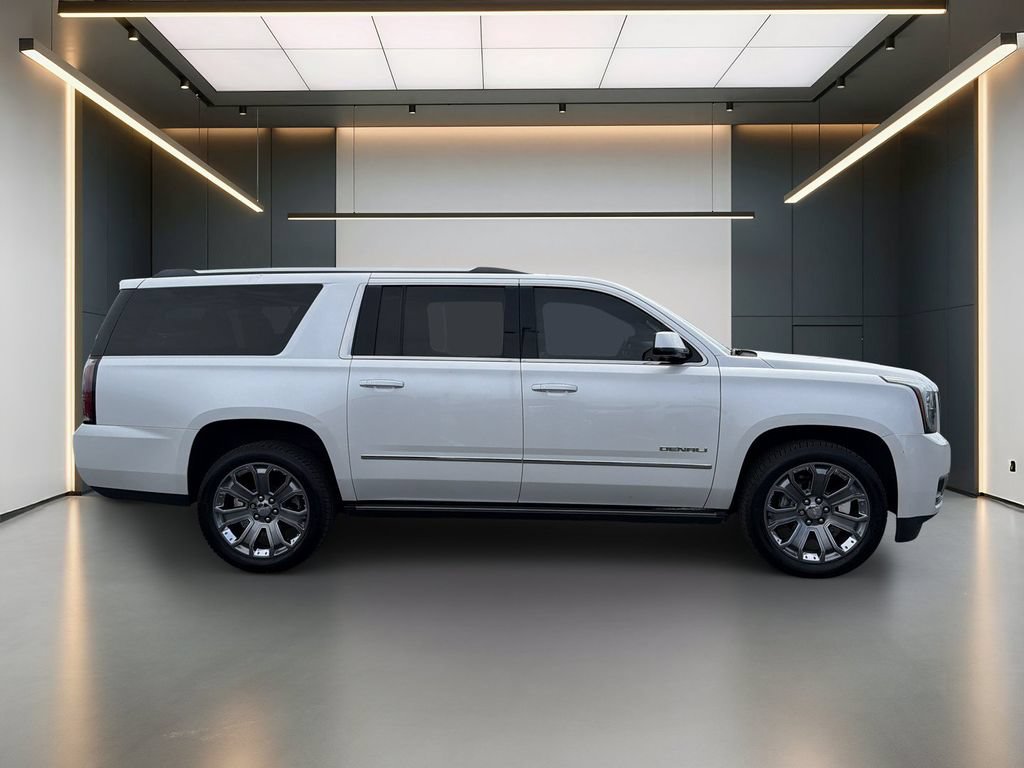 Used 2016 GMC Yukon XL Denali w/ Open Road Package AWD/4WD image 7