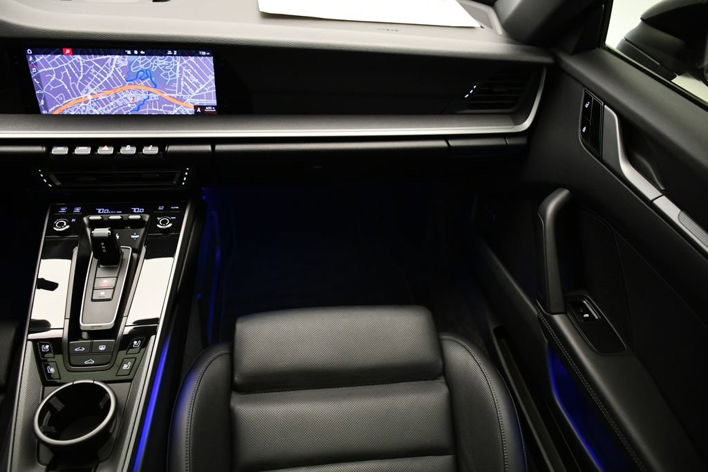 Used 2021 Porsche 911 Carrera image 22