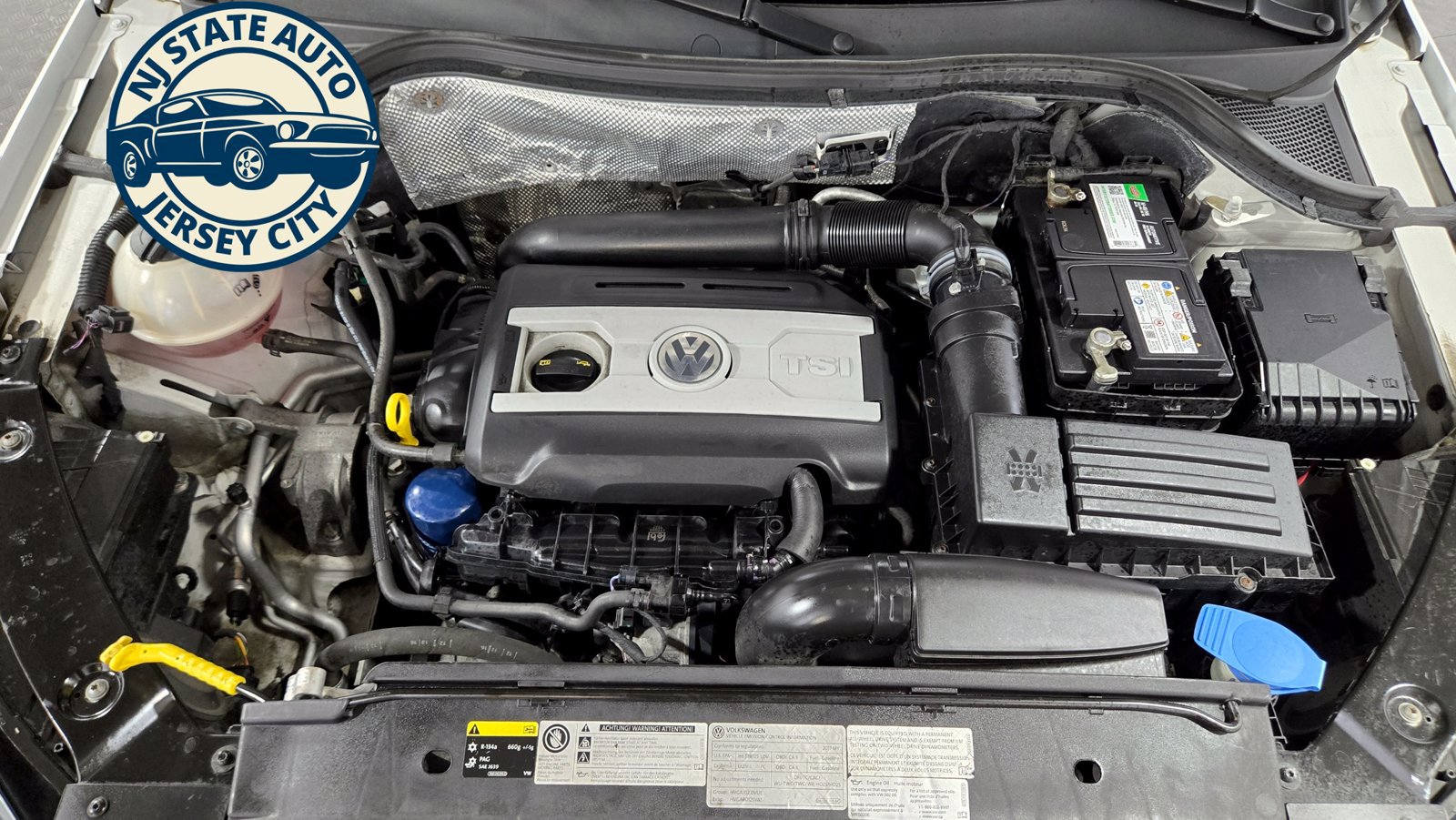 Used 2017 Volkswagen Tiguan Sport AWD/4WD image 38