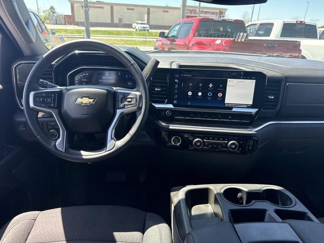 Used 2023 Chevrolet Silverado 1500 LT AWD/4WD image 19
