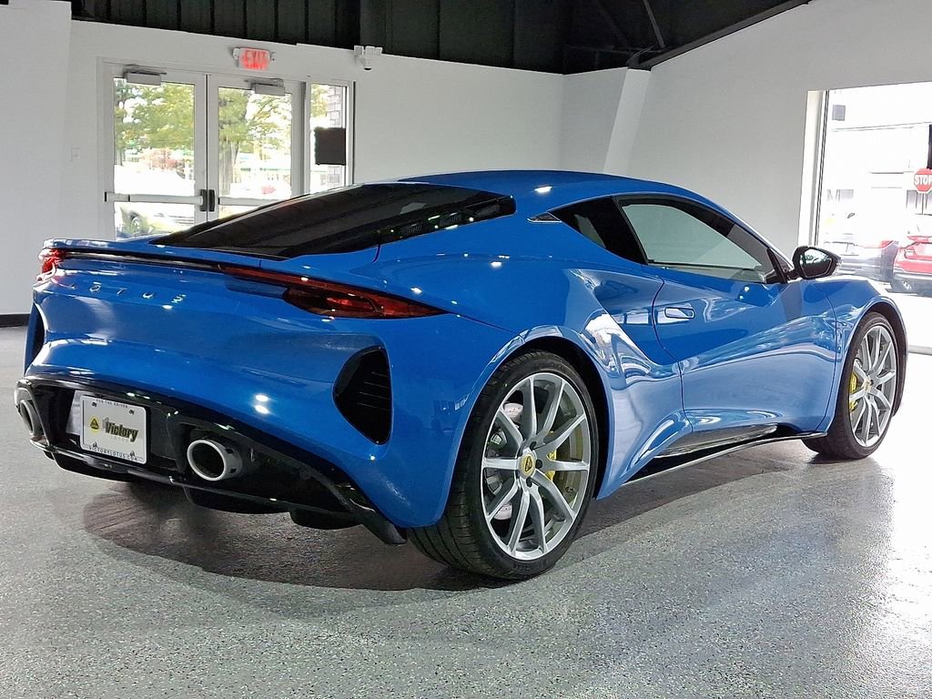 Used 2025 Lotus Emira image 4
