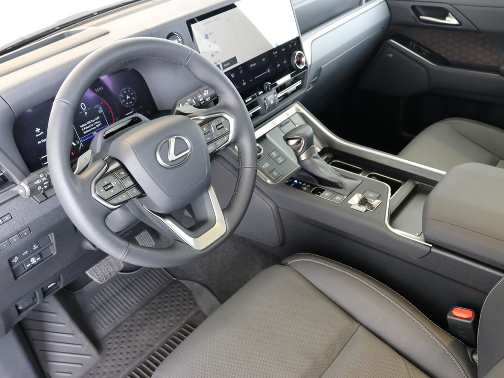 Used 2024 Lexus GX 550 w/ Accessory Package (Z1) image 21