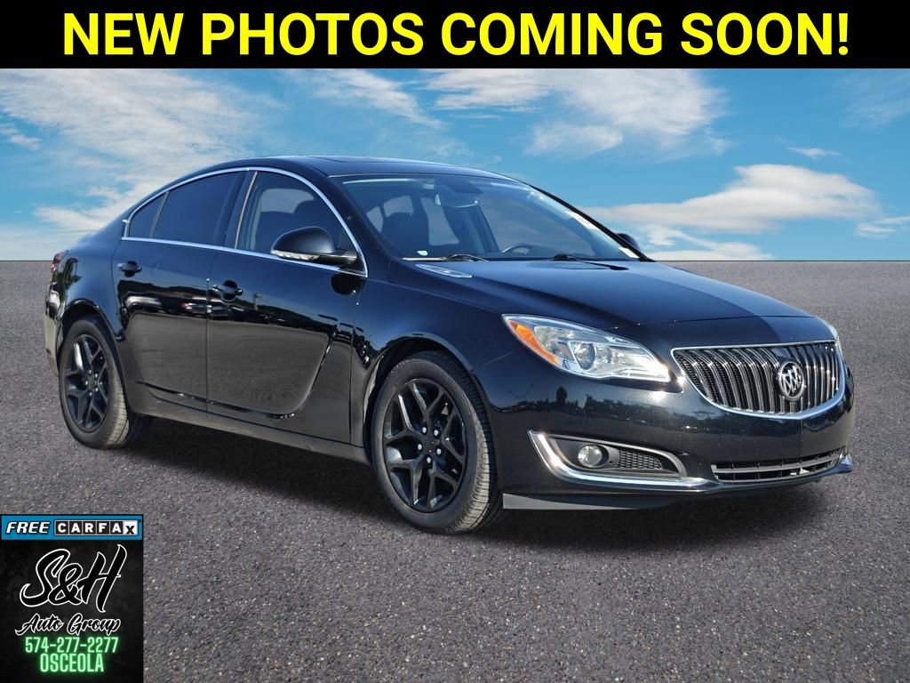 Used 2017 Buick Regal Sport Touring FWD image 1
