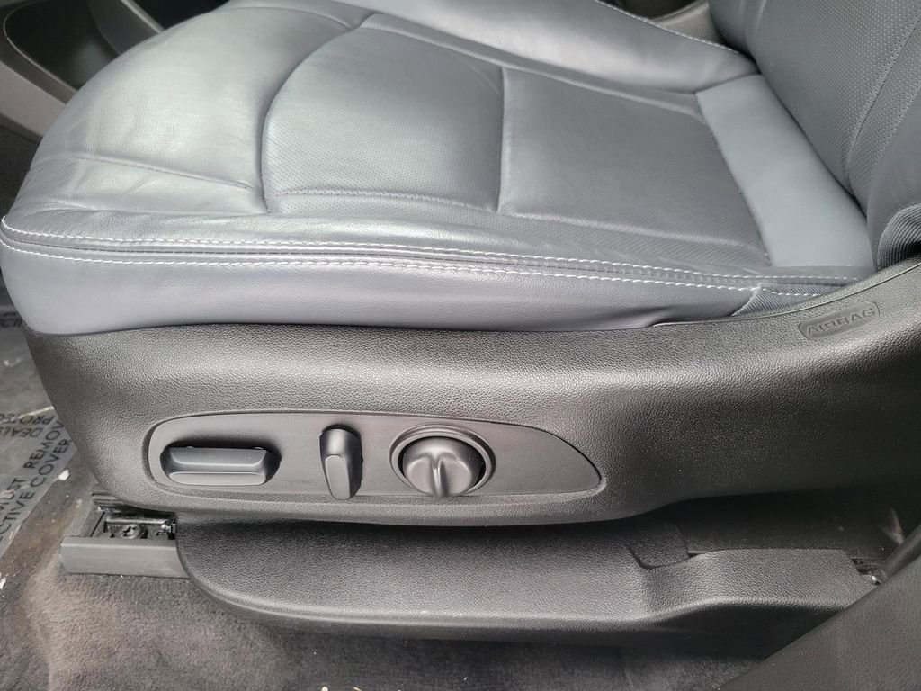 Used 2019 Buick Enclave Premium image 9