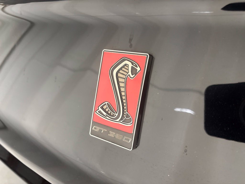 Used 2018 Ford Mustang Shelby GT350 w/ Convenience Package RWD image 8