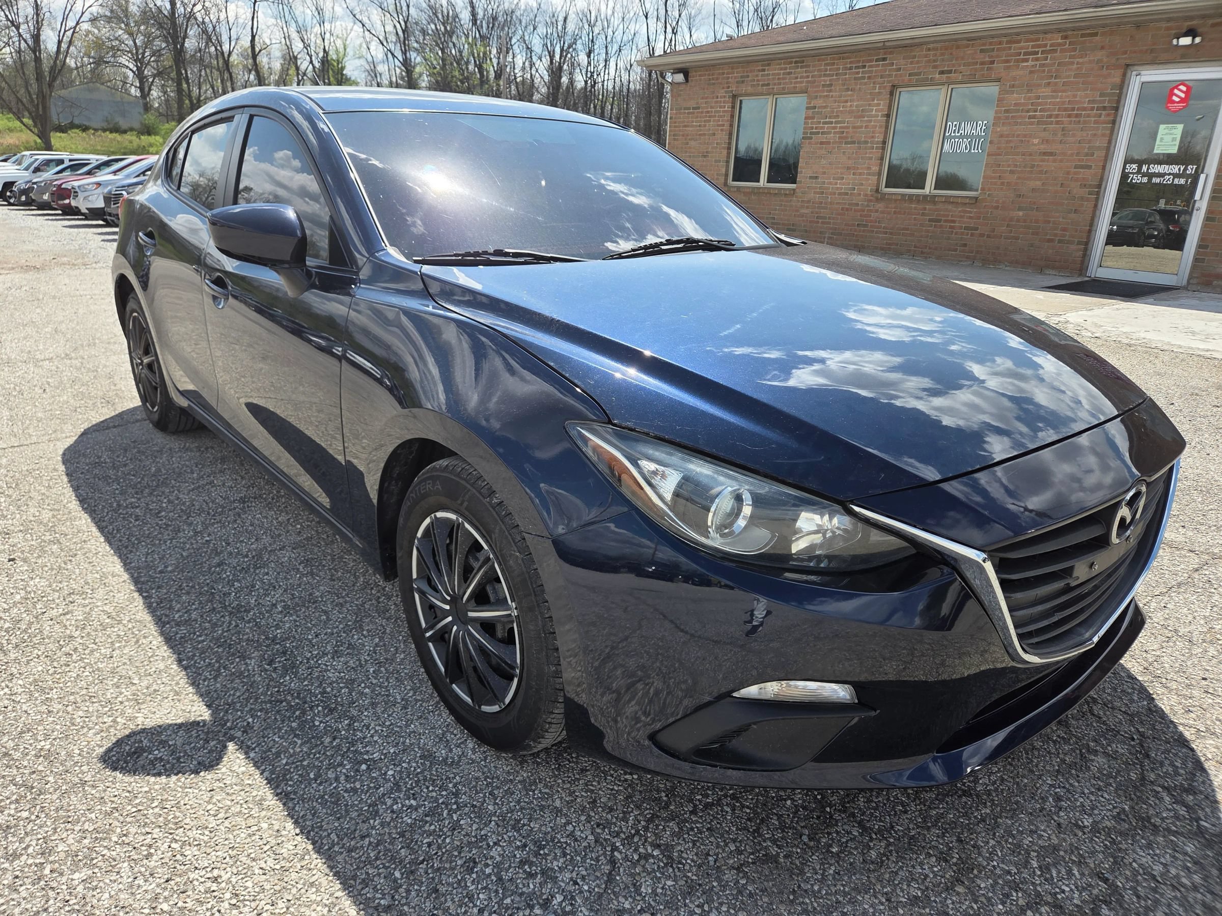 Used 2016 MAZDA MAZDA3 i Sport FWD image 3