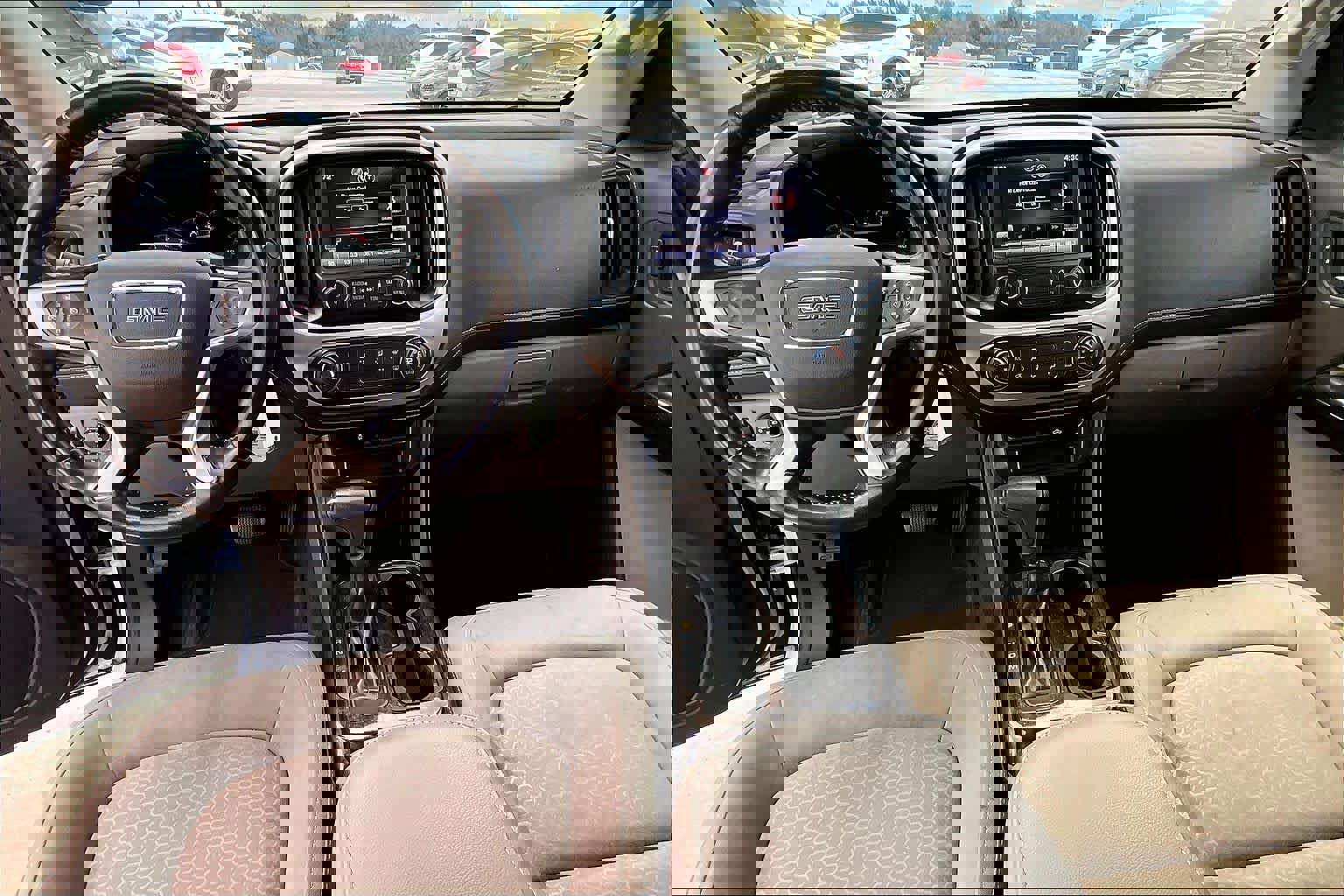 Used 2015 GMC Canyon SLE w/ SLE Convenience Package image 15