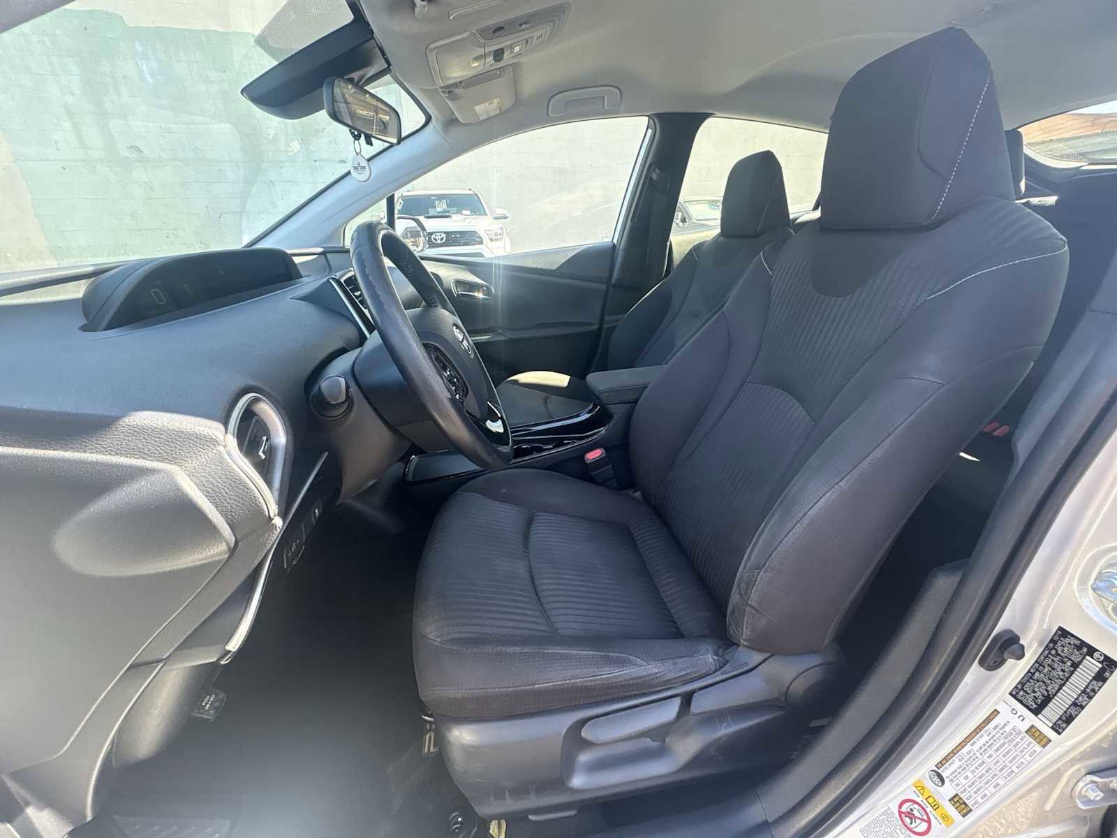 Used 2020 Toyota Prius Prime LE image 13