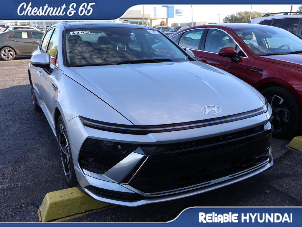 Certified 2024 Hyundai Sonata SEL w/ Convenience Package FWD image 3