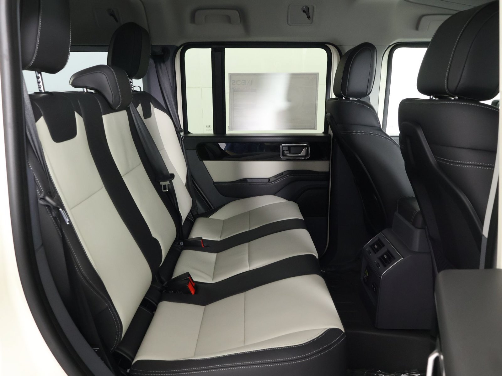New 2026 INEOS Grenadier Station Wagon AWD/4WD image 13